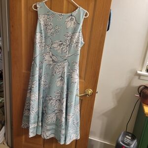 Floral Mint Green Sleeveless Dress